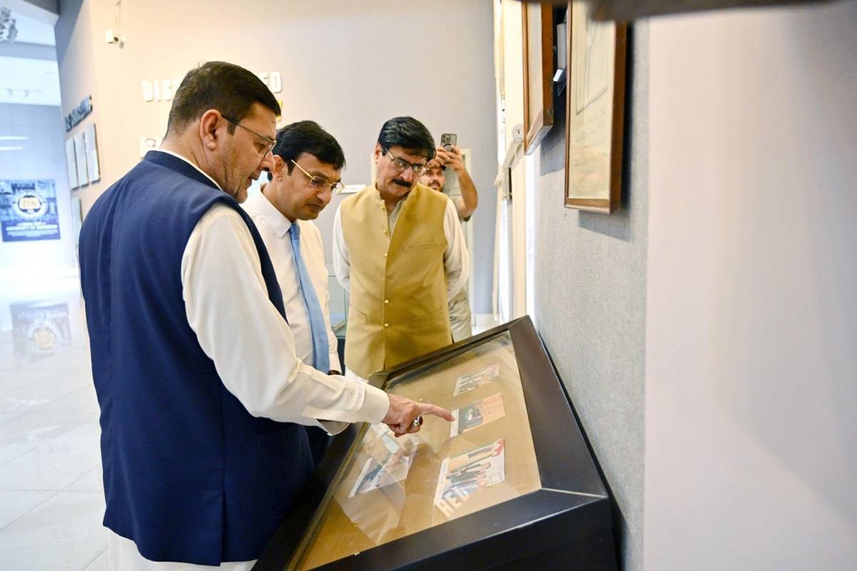 Gallery Photo